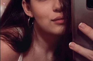 İsmi Alina, 26 yaşında
