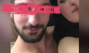 Efsane İçeriklerden Türbanlı Selin Nişanlısını Aldatıyor