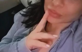 Kocaman Göğüsleri Olan Hatun